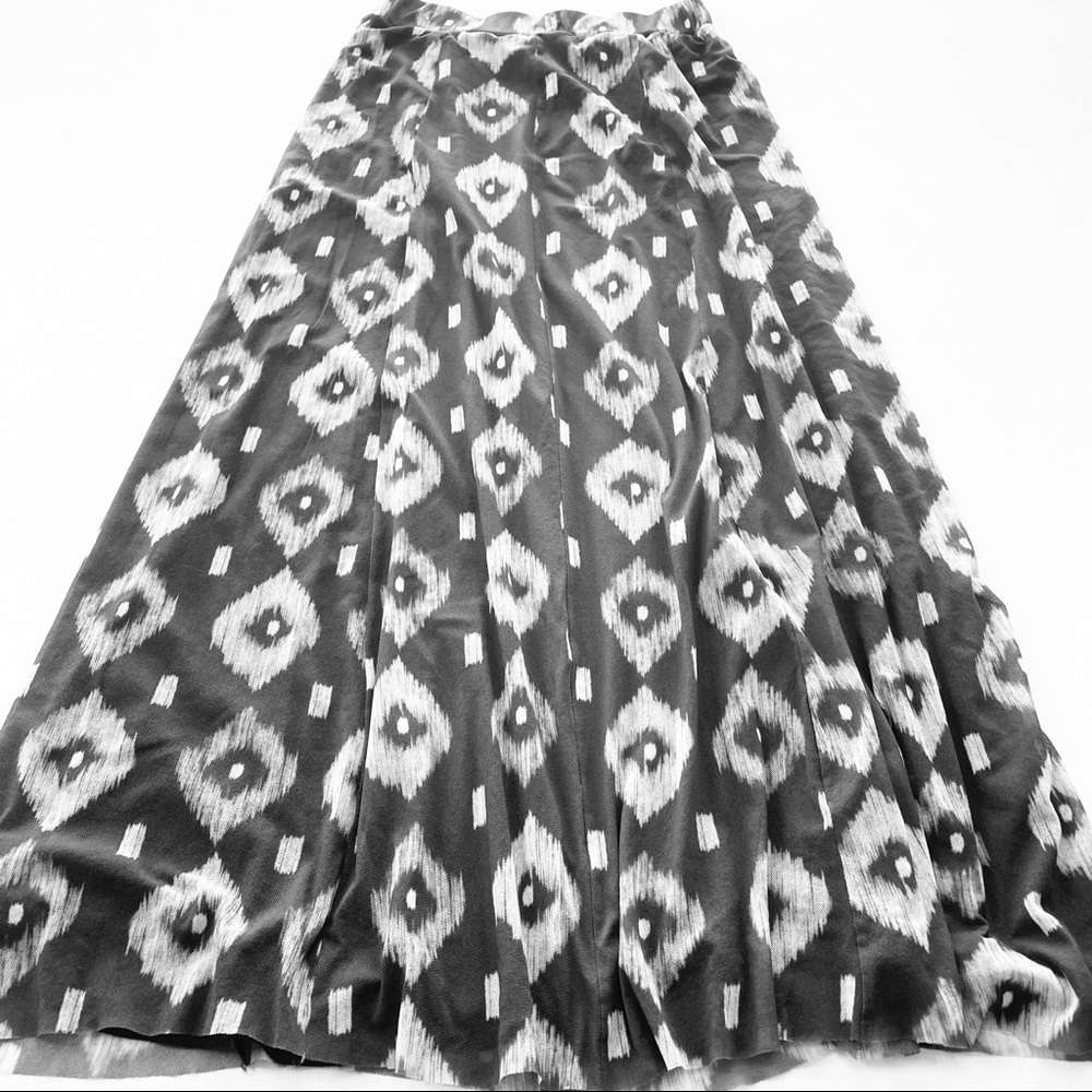 Sweet Pea Ikat Print Long Skirt